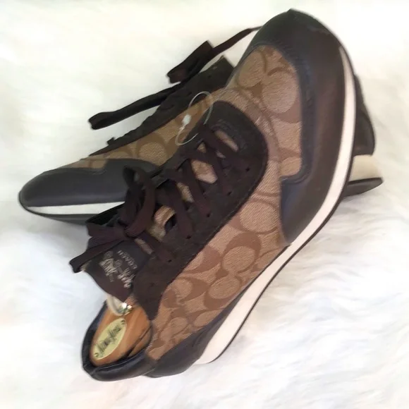 Coach Men's Brown Sneakers size 9